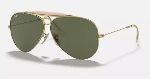 Ray-Ban à Lacanau Océan - detail - Votre regard, entre ville et océan a 8 avenue du Maréchal des Logis Garnung - gironde-l...