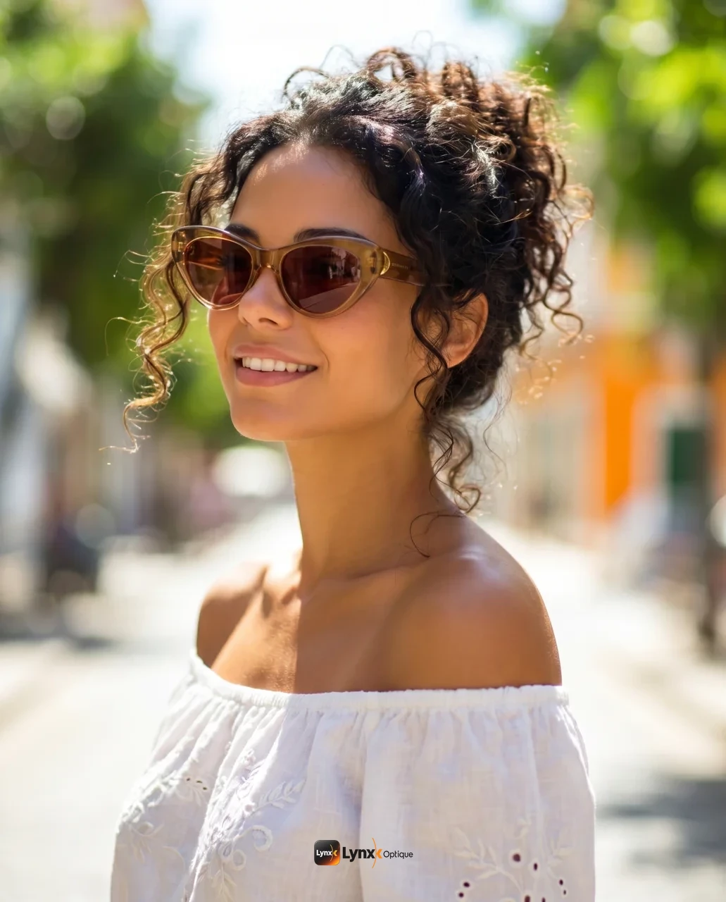 Lunettes Givenchy à Capesterre - presentation - Lunette de Soleil a La Guadeloupe