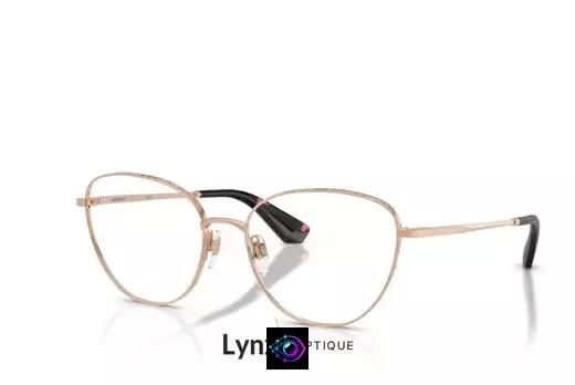 Lunettes Burberry : l'élégance britannique depuis 1856 - mise en situation - opticien.art