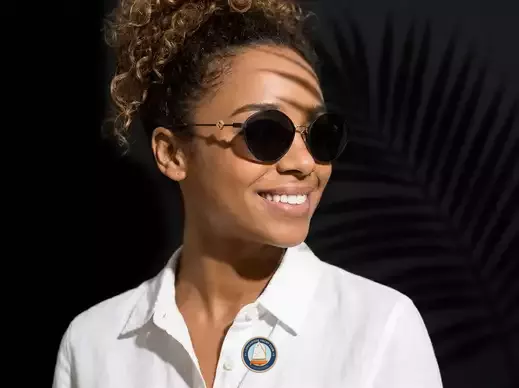 Lunettes Fendi : l'élégance romaine et le double F - vue generale - utilisée par les helpers SEO. a utilisée par les helpe...