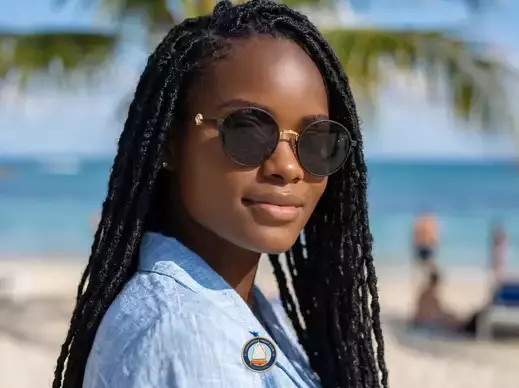 Lunettes Fendi : l'élégance romaine et le double F - image de galerie - utilisée par les helpers SEO. a utilisée par les h...