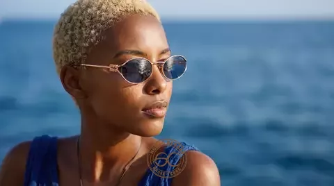 Lunettes Miu Miu - detail - opticien a pointe à Pitre - opticien-guadeloupe-basse-terre-nouvo-regard
