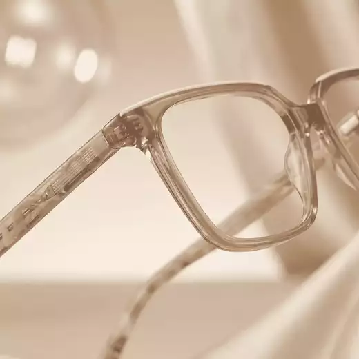 Lunettes de vue à Pointe à Pitre - vue generale - Optique Carnot, Lunettes à Pointe à Pitre en Guadeloupe a Guadeloupe