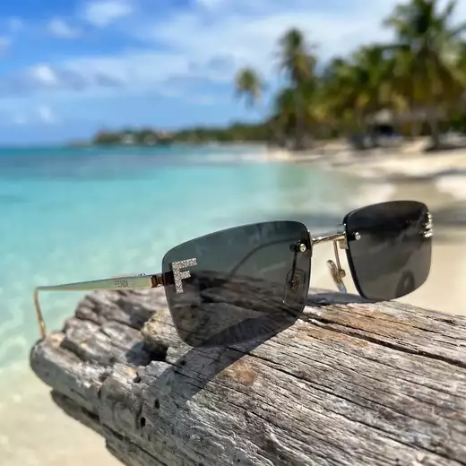 Lunettes Fendi en Guadeloupe à Pointe à Pitre - vue generale - Optique Guadeloupe a Guadeloupe