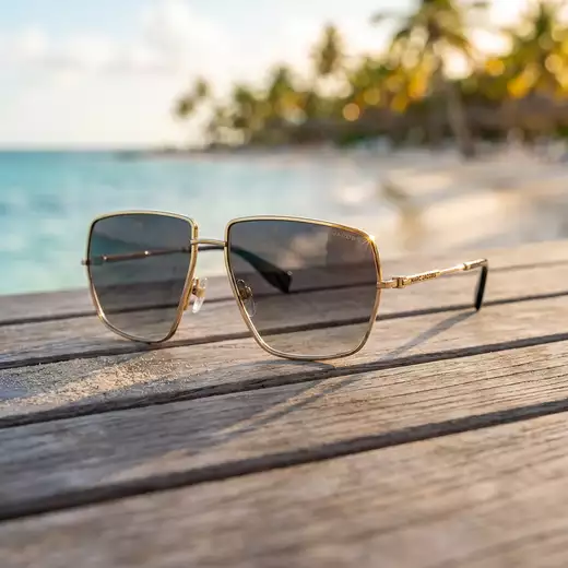 Lunettes Marc Jacobs en Guadeloupe à Pointe à Pitre - vue generale - Opticien a Le Gosier - optique-antilles-guadeloupe